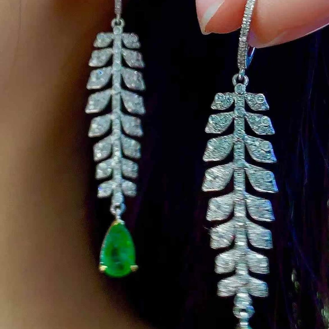 14k Gold 1.85 Ct Vivid Green Natural Emerald & Diamond Earrings - 6