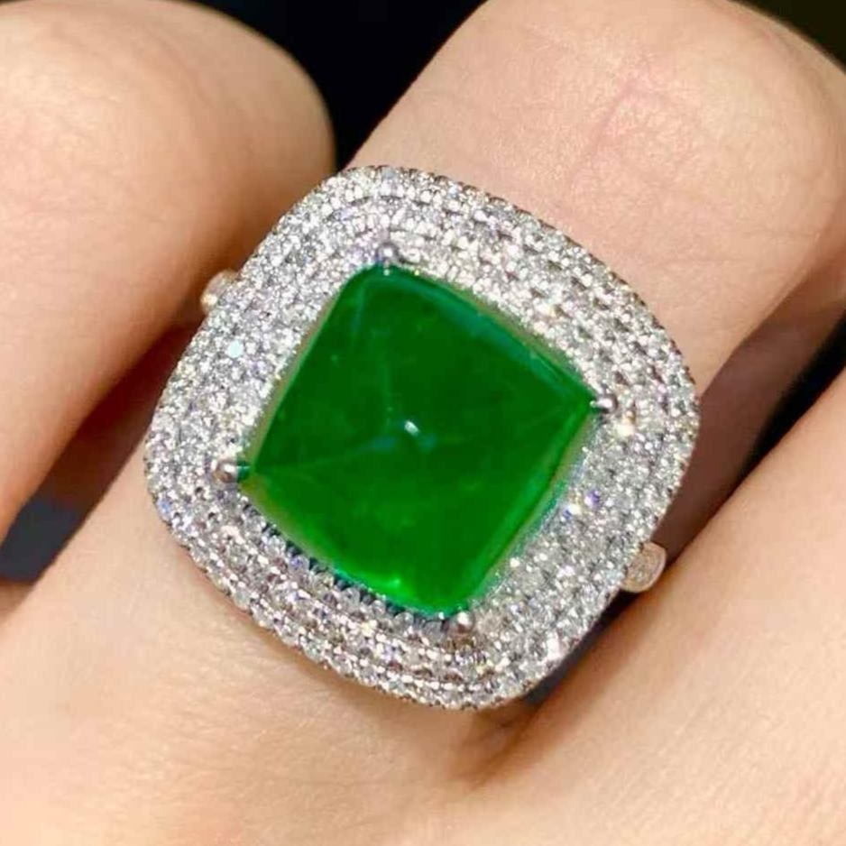 14k Gold 5.43 Ct Vivid Green Natural Emerald & Diamond Ring: Ref:231105029 // gold content:14k gold // ring size:7. 25us // // main gemstone:emerald // shape:sugar-loaf // carat weight:5. 43ct // color:vivid green // treatment:natural // // adjacent gemstone 2