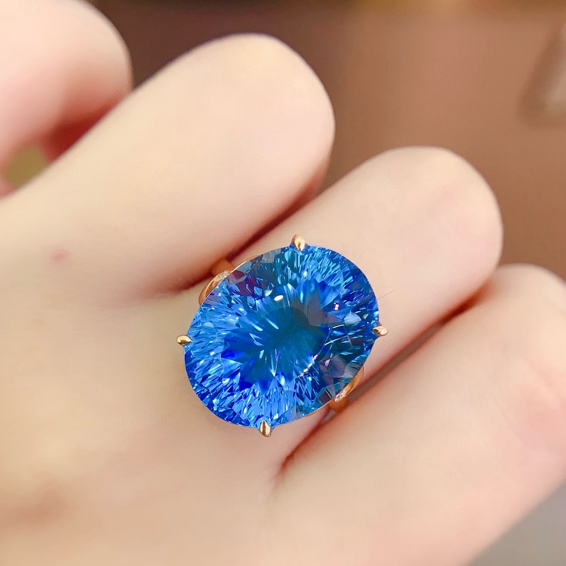 14k Gold 19 Ct Natural Topaz & Diamond Ring - 7