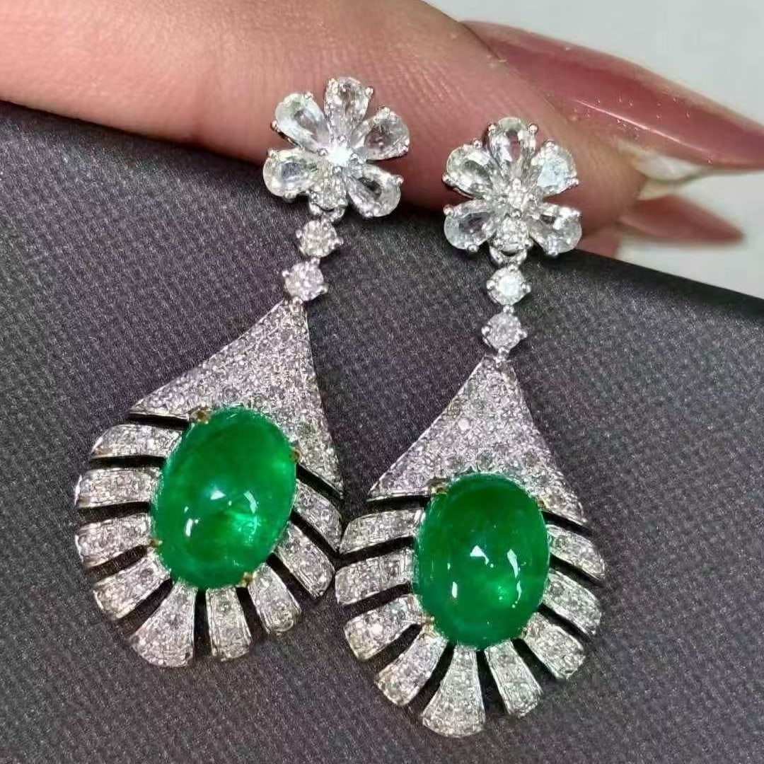 14k Gold 3.6 Ct Natural Emerald & Diamond Earrings - 2
