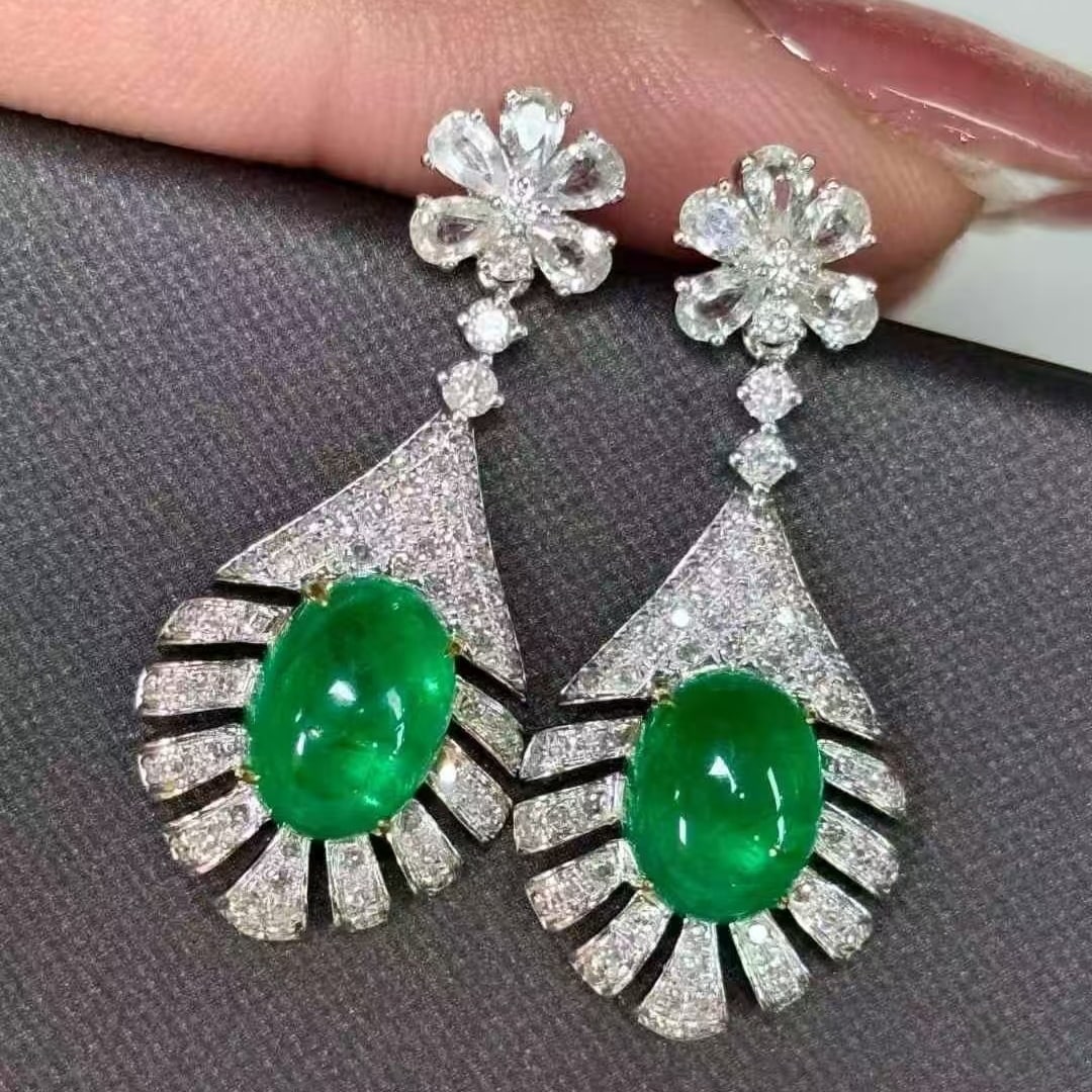 14k Gold 3.6 Ct Natural Emerald & Diamond Earrings - 3