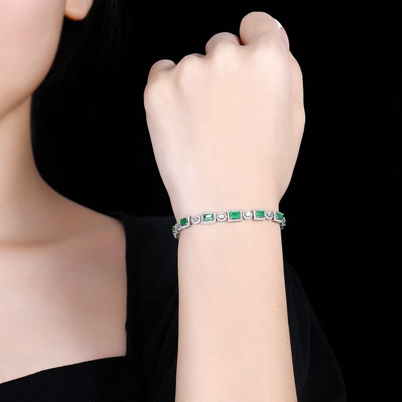 14k Gold 2.24 Ctw Natural Emerald & Diamond Bracelet - 6