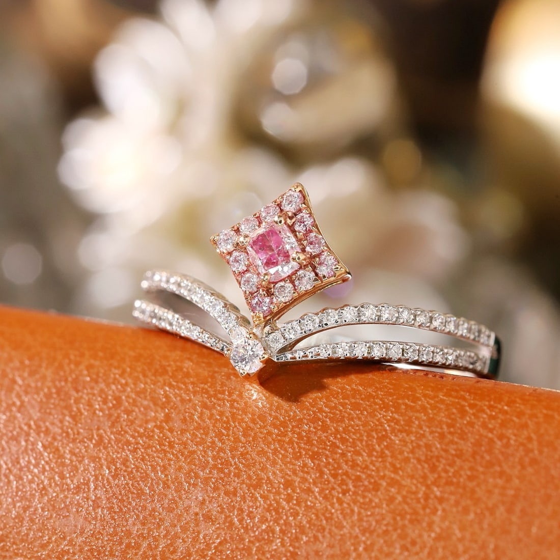 14k Gold 0.40 Ctw Natural Pink Diamond & Diamond Ring - 2