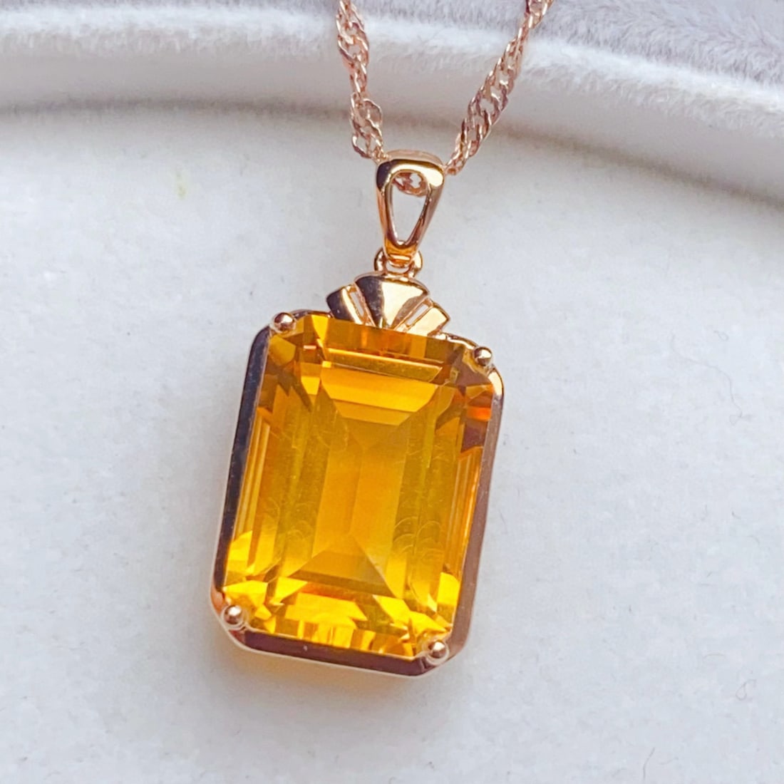 14k Gold 7.7 Ct Natural Citrine Pendant( Without Chain ) - 3