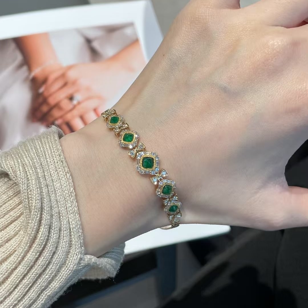 14k Gold 1.4 Ct Natural Emerald & Diamond Bracelet - 5