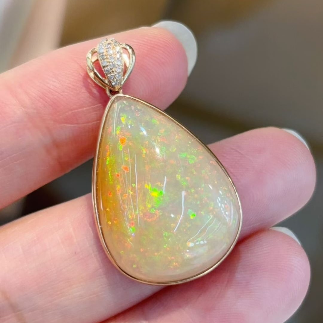 14k Gold 12.06 Ctw Natural Opal & Diamond Pendant( Without Chain ) - 2