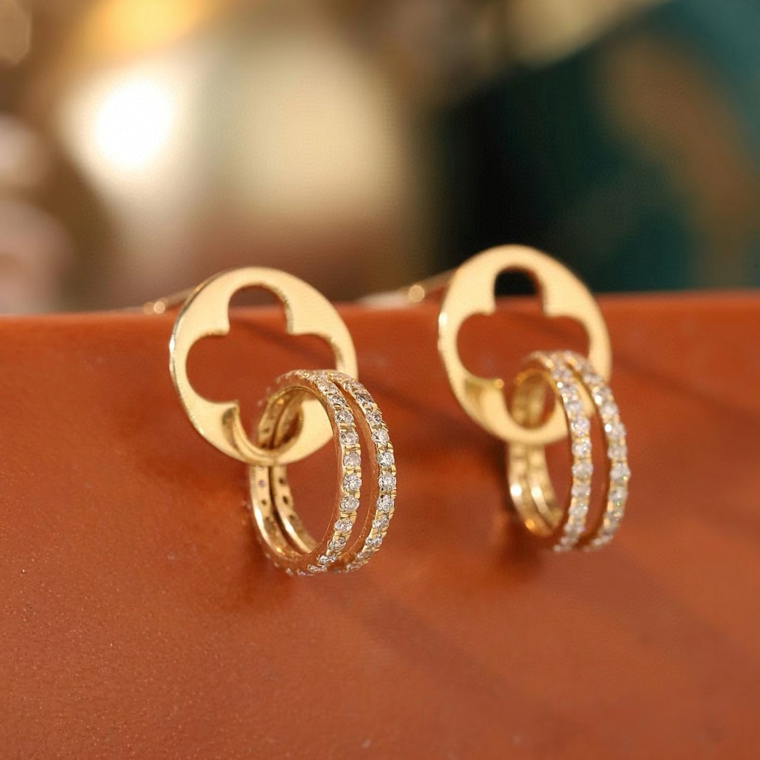 14k Gold 0.36 Ct Natural H Diamond Earrings: Ref:231105230 // gold content:14k gold // main gemstone:diamond // shape:round // carat weight:0. 36ct // clarity grade:vs-si // color:h // treatment:natural // cut grade:g // Condition: New High Est