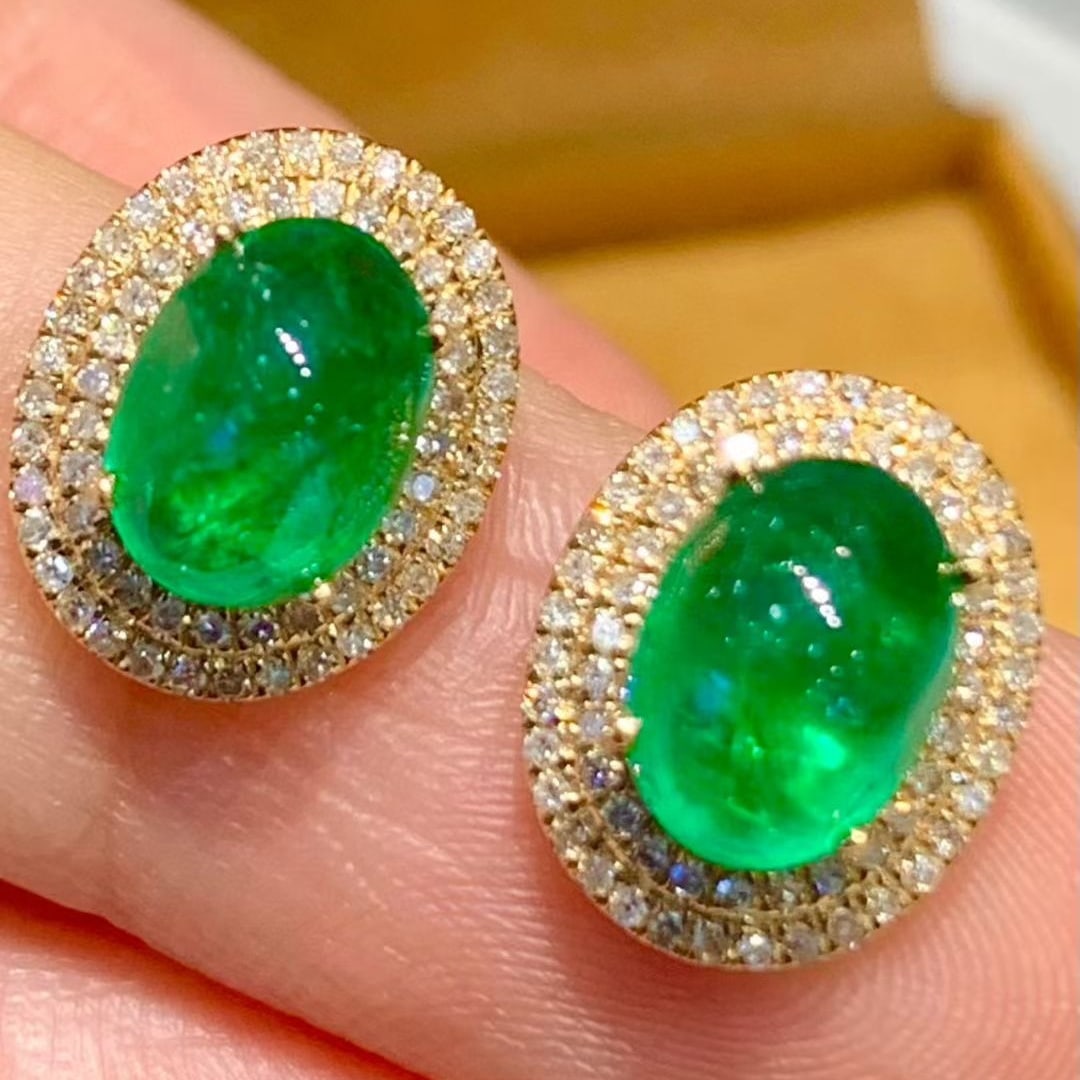 14k Gold 2.8 Ct Natural Emerald & Diamond Earrings - 3