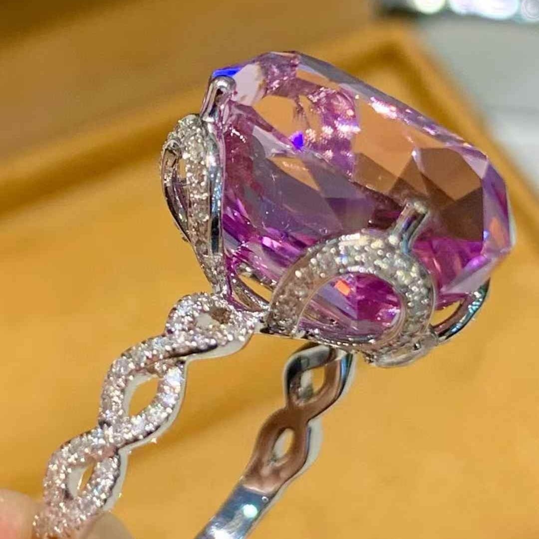 14k Gold 11.5 Ct Natural Kunzite & Diamond Ring - 4