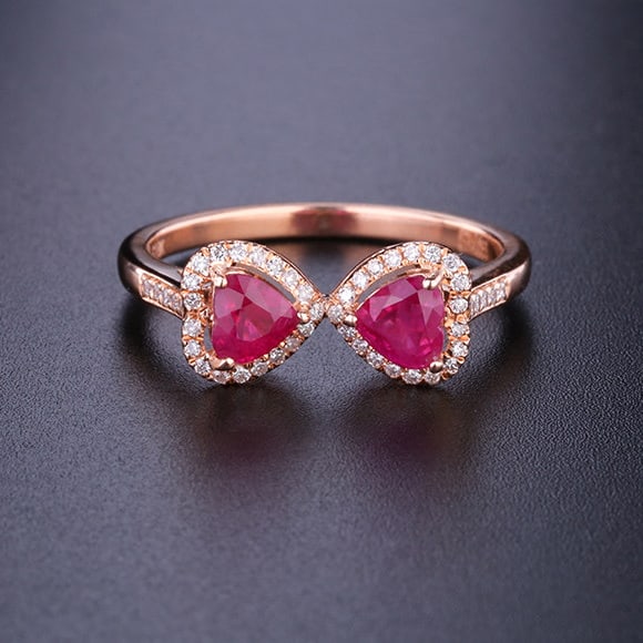 14k Gold 0.88 Ctw Natural Ruby & Diamond Ring: Ref:231106018 // gold content:14k gold // ring size:7. 25us // // main gemstone:ruby // shape:heart // carat weight:0. 74ct // color:red // treatment:natural // // adjacent gemstone 2 : diamond //