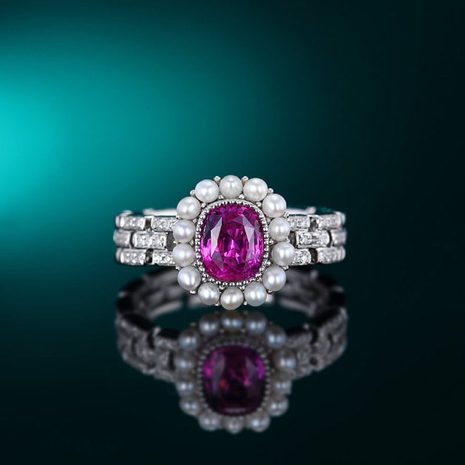 14k Gold 1.28 Ctw Natural Sapphire & Diamond Ring: Ref:231106023 // gold content:14k gold // ring size:7. 25us // // main gemstone:sapphire // shape:oval // carat weight:1. 17ct // color:pink // treatment:natural // // adjacent gemstone 2 :