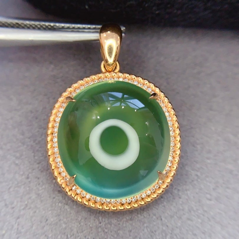 14k Gold 18.9 Ct Natural Prehnite & Diamond Pendant( Without Chain ) - 4