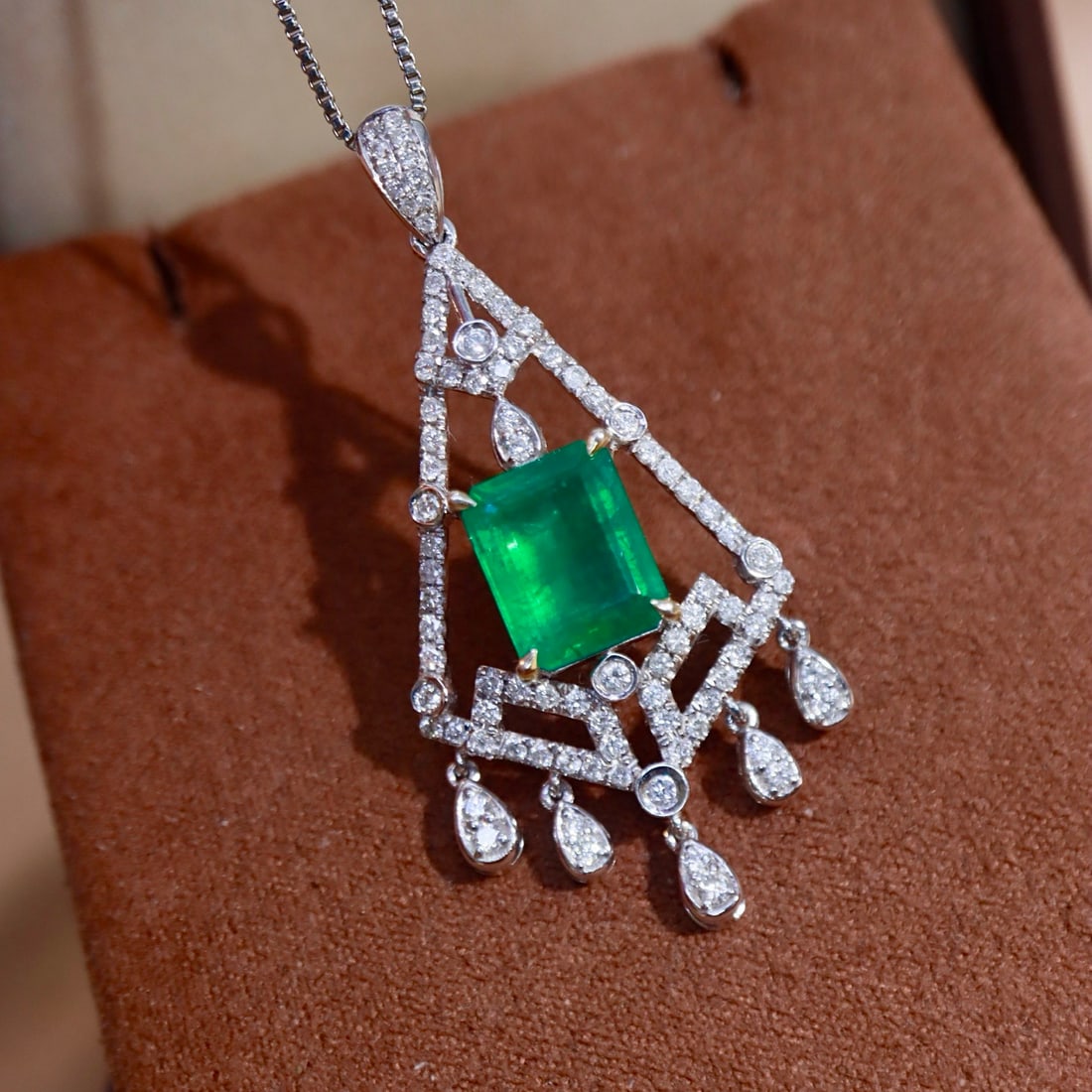 14k Gold 4.52 Ctw Vivid Green Natural Emerald & Diamond Pendant( Without Chain ) - 2