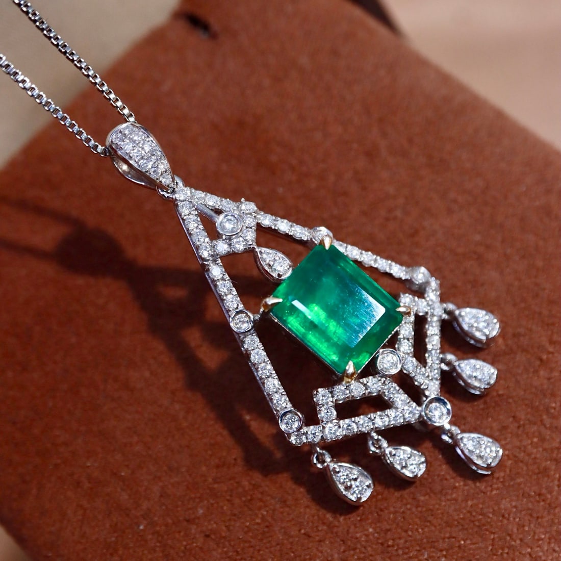 14k Gold 4.52 Ctw Vivid Green Natural Emerald & Diamond Pendant( Without Chain ) - 3