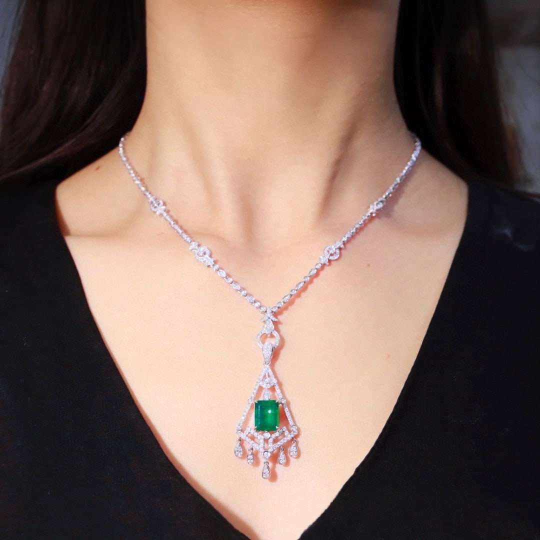 14k Gold 4.52 Ctw Vivid Green Natural Emerald & Diamond Pendant( Without Chain ) - 6