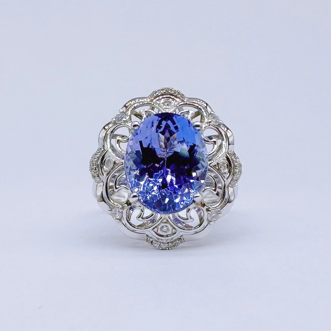 14k Gold 4.02 Ctw Natural Tanzanite & Diamond Ring/pendant( Without Chain ): Ref:231106112 // gold content:14k gold // ring size:7. 25us // // main gemstone:tanzanite // shape:oval // carat weight:3. 89ct // color:blue // treatment:natural // // adjacent gemstone 2 :