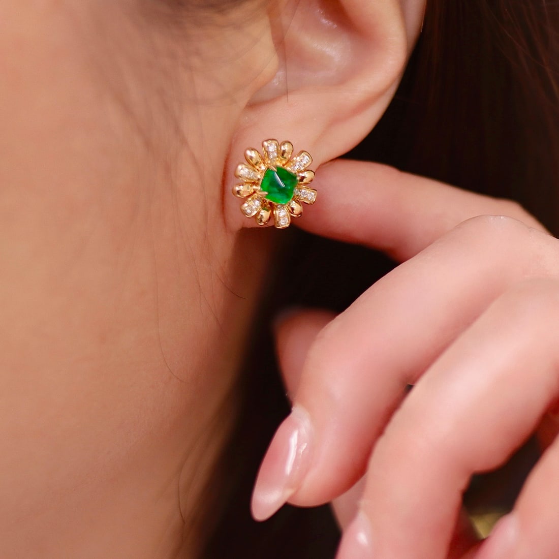 14k Gold 1.81 Ctw Vivid Green Natural Emerald & Diamond Earrings - 3