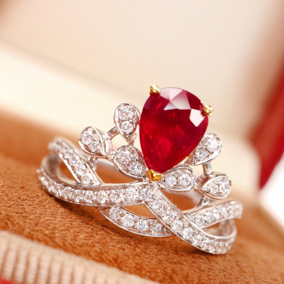 14k Gold 1.50 Ctw Vivid Red Natural Ruby & Diamond Ring: Ref:231106124 // gold content:14k gold // ring size:7. 25us // // main gemstone:ruby // shape:pear // carat weight:1. 20ct // color:vivid red // treatment:natural // // adjacent gemstone 2 :