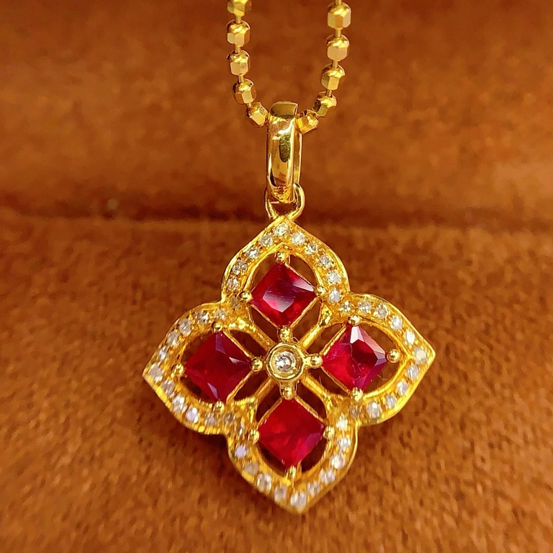 14k Gold 0.6 Ct Vivid Red Natural Ruby & Diamond Pendant( Without Chain ) - 3