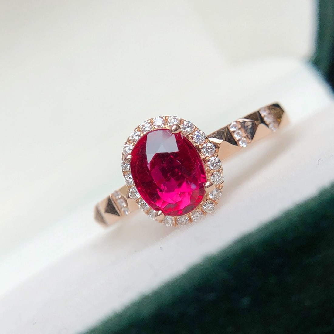 14k Gold 1.14 Ctw Natural Ruby & Diamond Ring - 3
