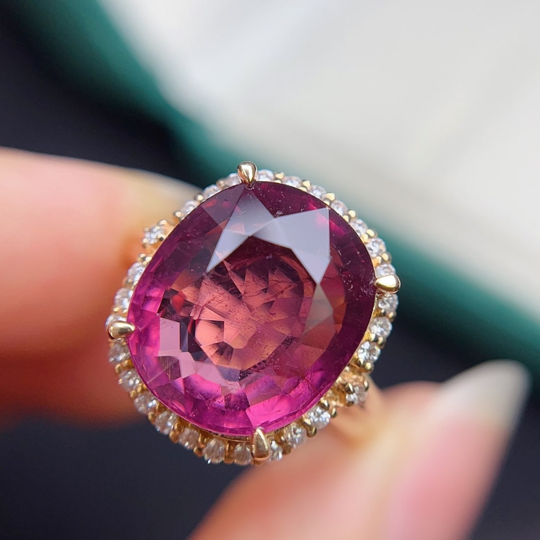 14k Gold 8.20 Ct Natural Tourmaline & Diamond Ring - 2