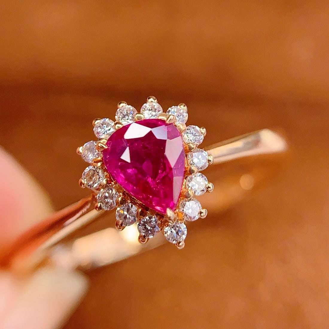 14k Gold 0.55 Ct Natural Ruby & Diamond Ring - 4