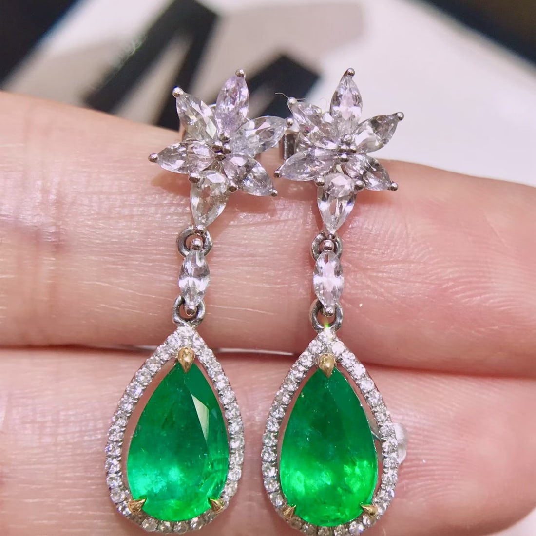 14k Gold 3.1 Ct Vivid Green Natural Emerald & Diamond & Sapphire Earrings - 3