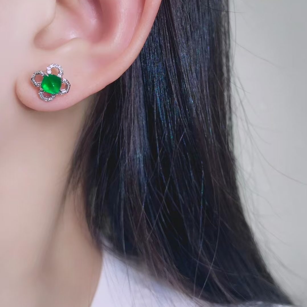 14k Gold 1.3 Ct Vivid Green Natural Emerald & Diamond Earrings - 4