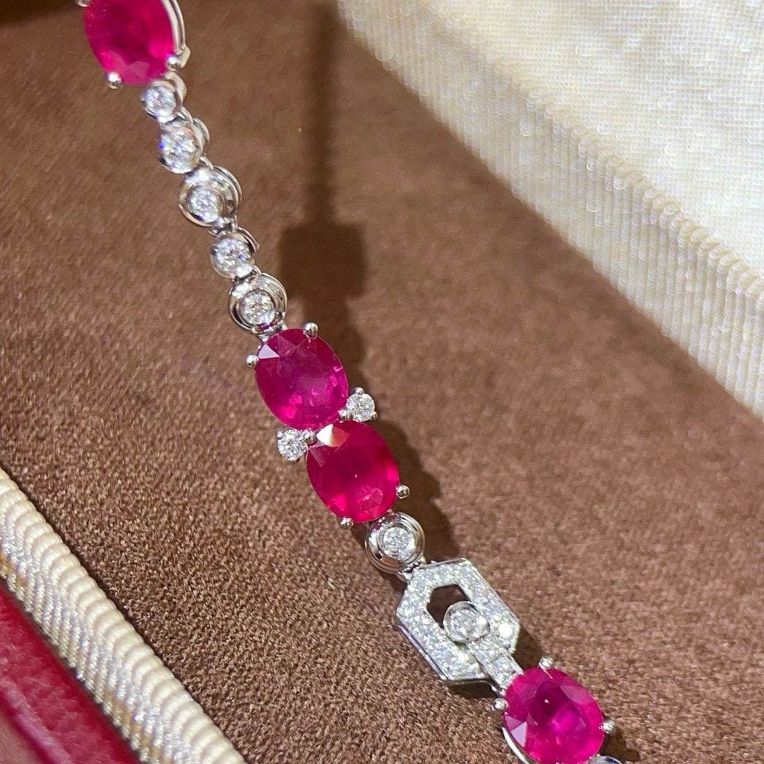14k Gold 2.71 Ctw Natural Ruby & Diamond Bracelet - 5