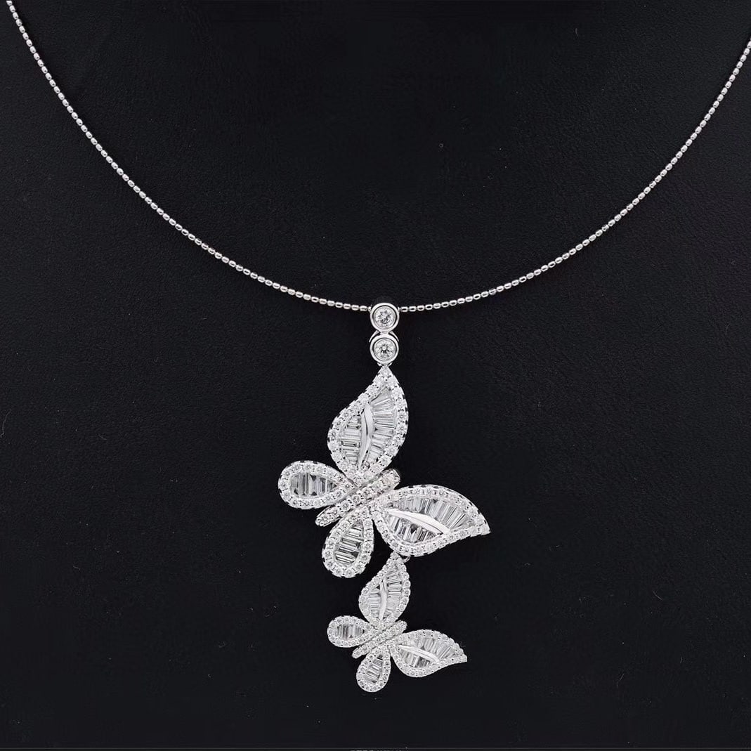 14k Gold 1.66 Ct Natural H Diamond Pendant( Without Chain ): Ref:231106221 // gold content:14k gold // main gemstone:diamond // shape:multiple // carat weight:1. 66ct // clarity grade:vs-si // color:h // treatment:natural // Condition: New Low Estimate: 12000