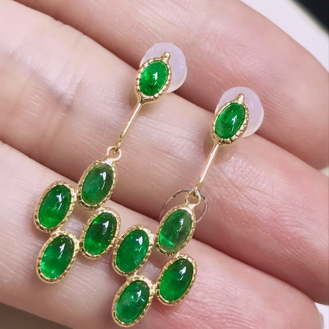 14k Gold 2.61 Ct Natural Emerald Earrings - 2