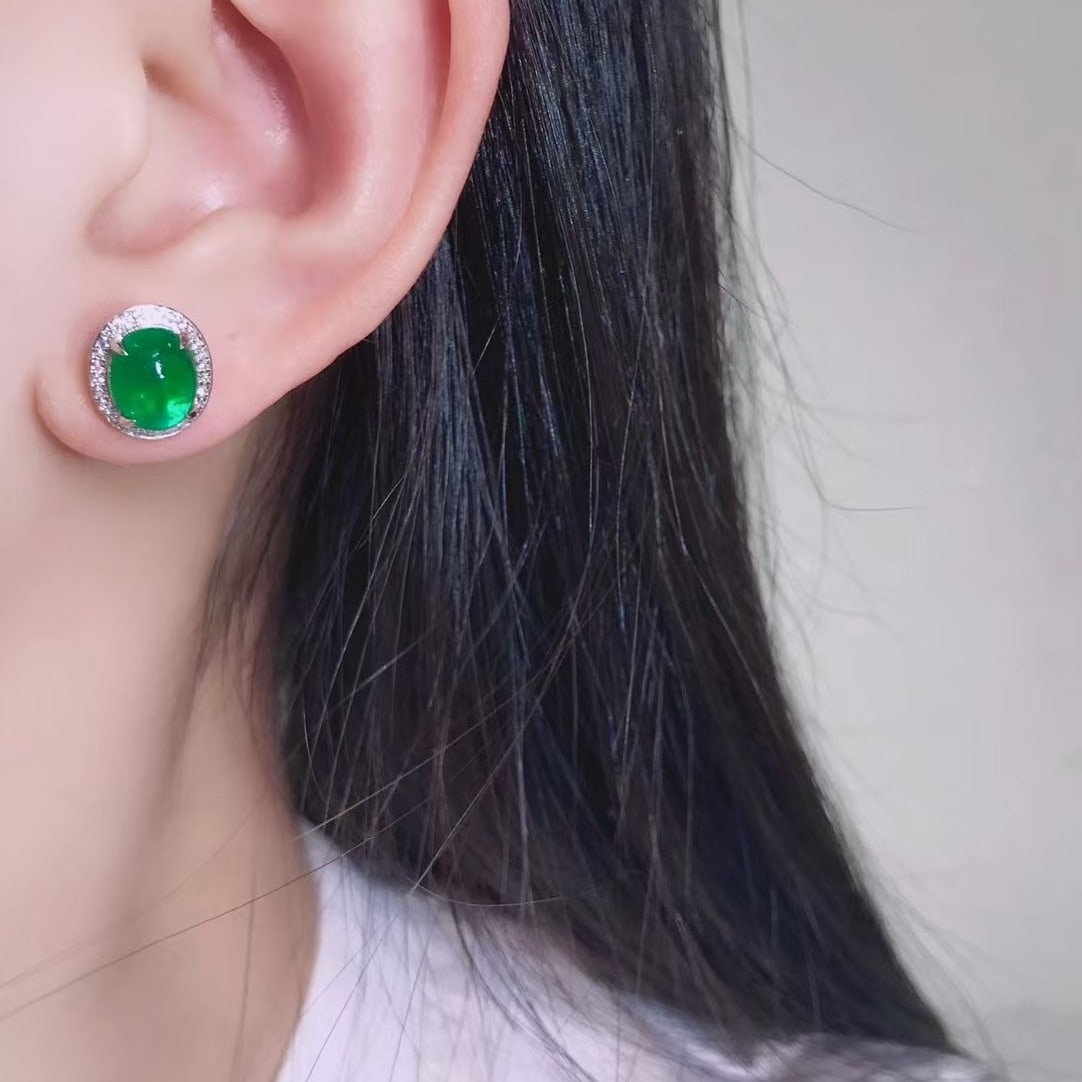 14k Gold 3.76 Ctw Vivid Green Natural Emerald & Diamond Earrings - 4