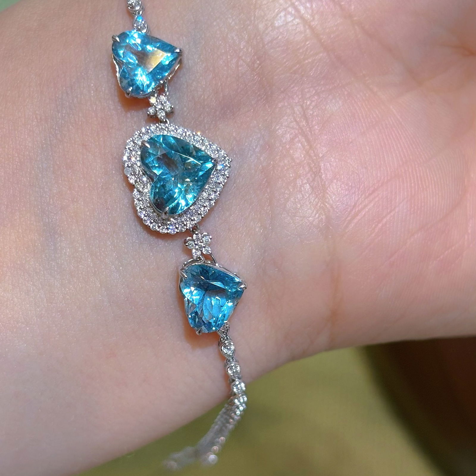 14k Gold 5.01 Ct Natural Aquamarine & Diamond Bracelet - 3