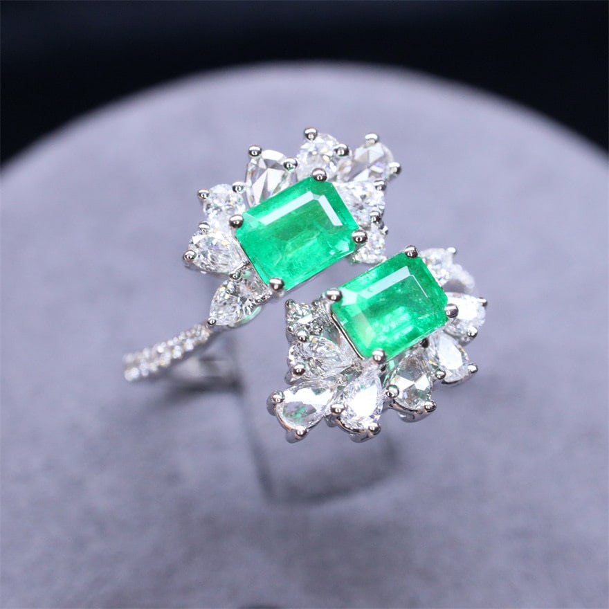 14k Gold 0.81 Ct Natural Emerald & Diamond Ring - 4