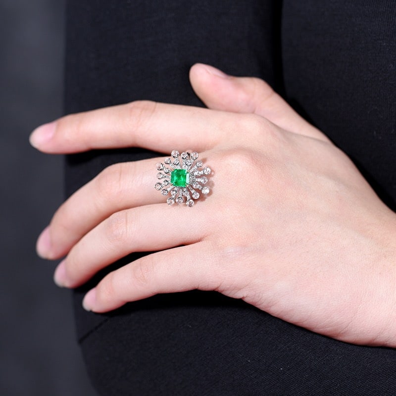 14k Gold 1.76 Ctw Vivid Green Natural Emerald & Diamond Ring - 5