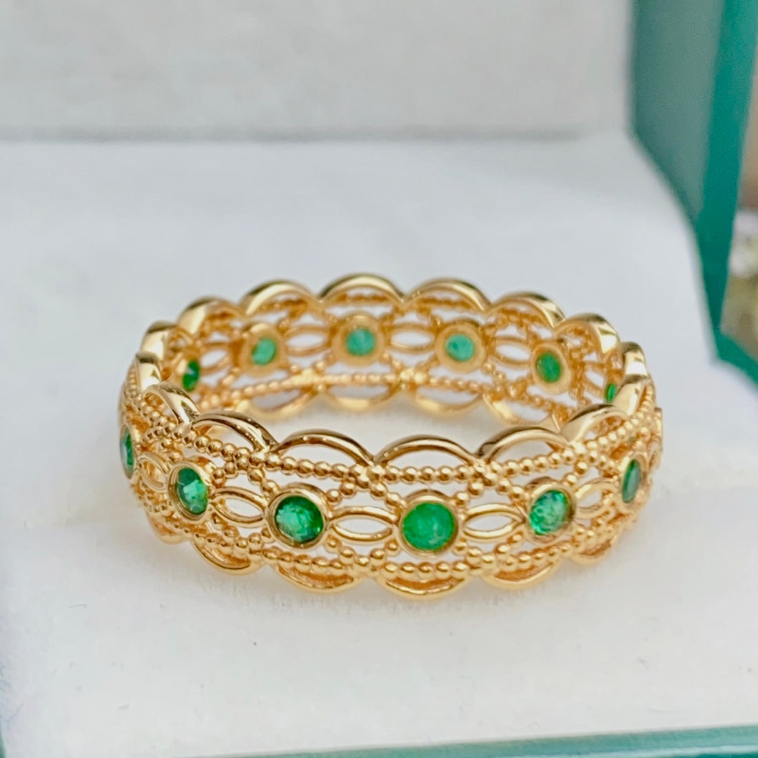 14k Gold 0.80 Ct Natural Emerald Ring - 2