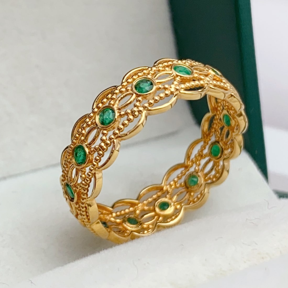 14k Gold 0.80 Ct Natural Emerald Ring - 4