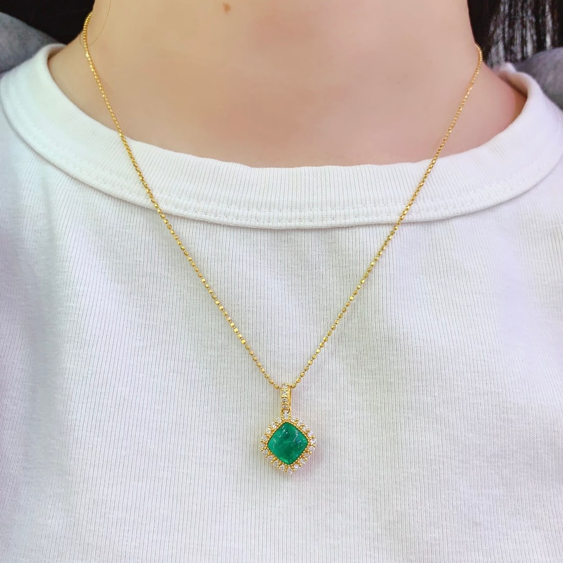 14k Gold 2.2 Ct Natural Emerald & Diamond Pendant( Without Chain ) - 6