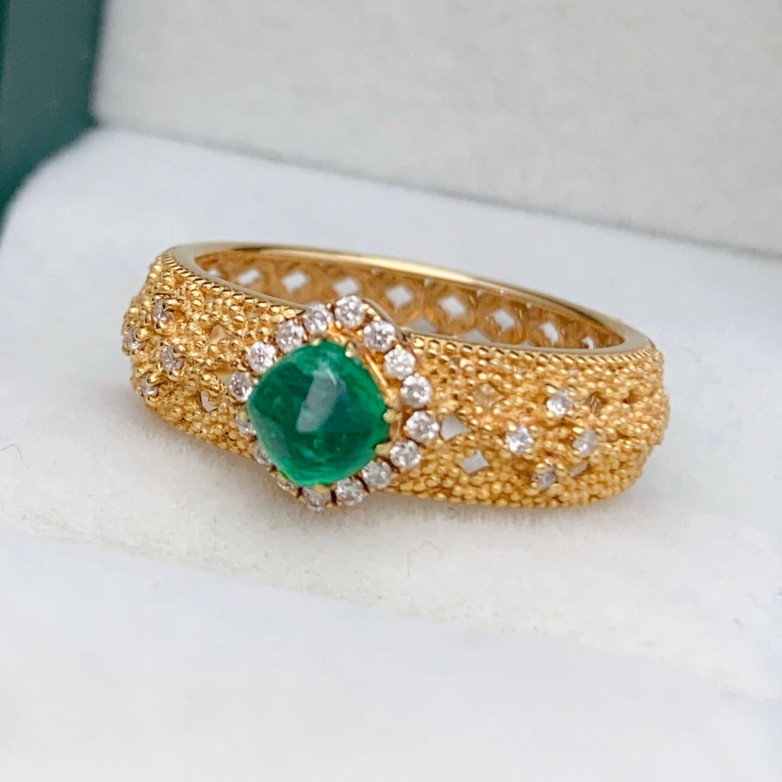 14k Gold 0.55 Ct Natural Emerald & Diamond Ring - 2