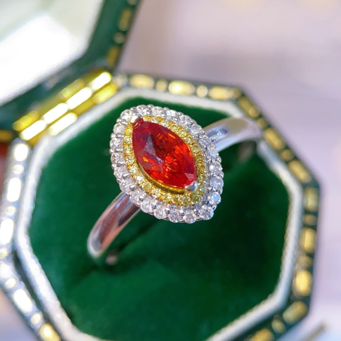 14k Gold 1.05 Ctw Natural Sapphire & Diamond Ring - 2