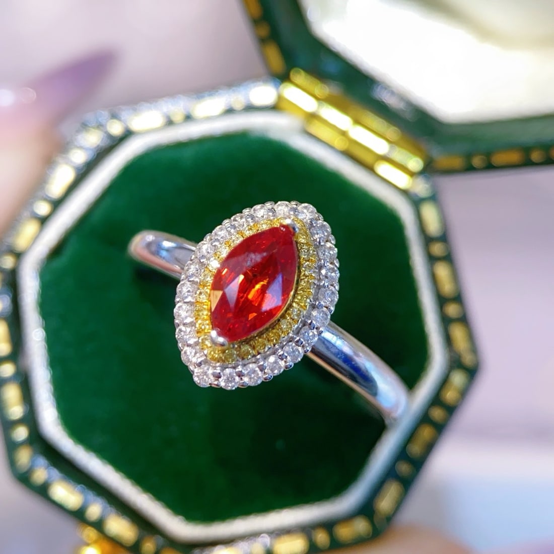 14k Gold 1.05 Ctw Natural Sapphire & Diamond Ring - 4