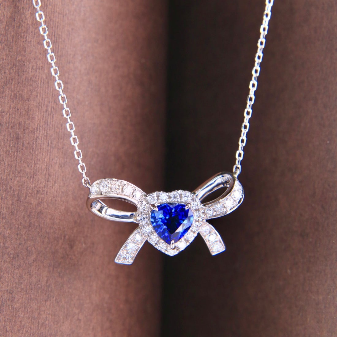 14k Gold 0.77 Ctw Natural Sapphire & Diamond Necklace - 5