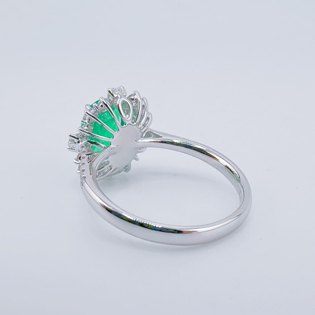 14k Gold 2.10 Ctw Natural Emerald & Diamond Ring - 4