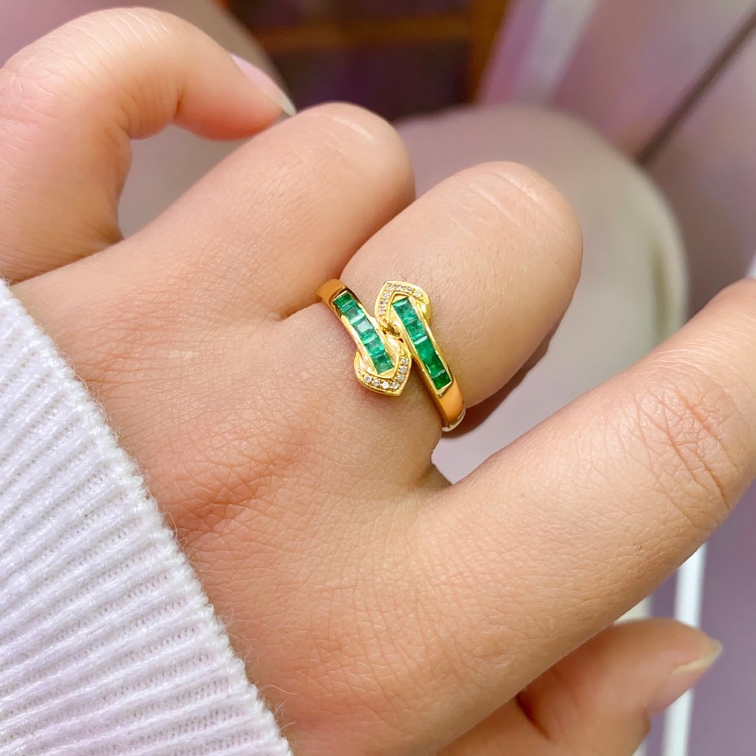 14k Gold 0.80 Ct Natural Emerald & Diamond Ring - 6