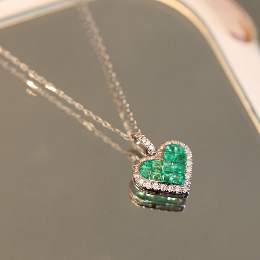 14k Gold 0.97 Ctw Natural Emerald & Diamond Pendant( Without Chain ) - 3