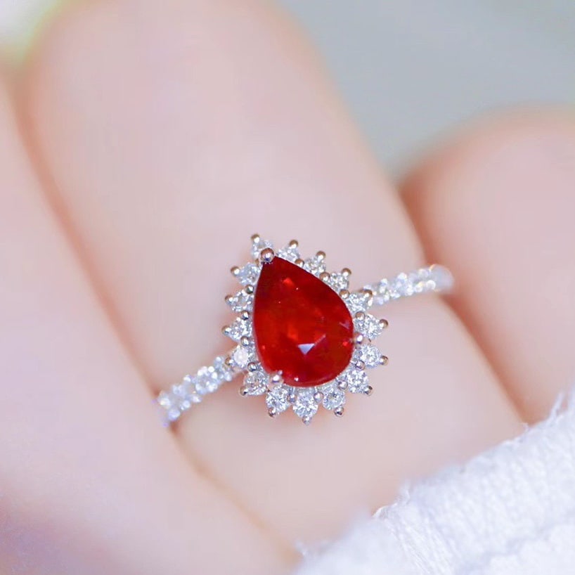 14k Gold 1.28 Ctw Natural Ruby & Diamond Ring - 7