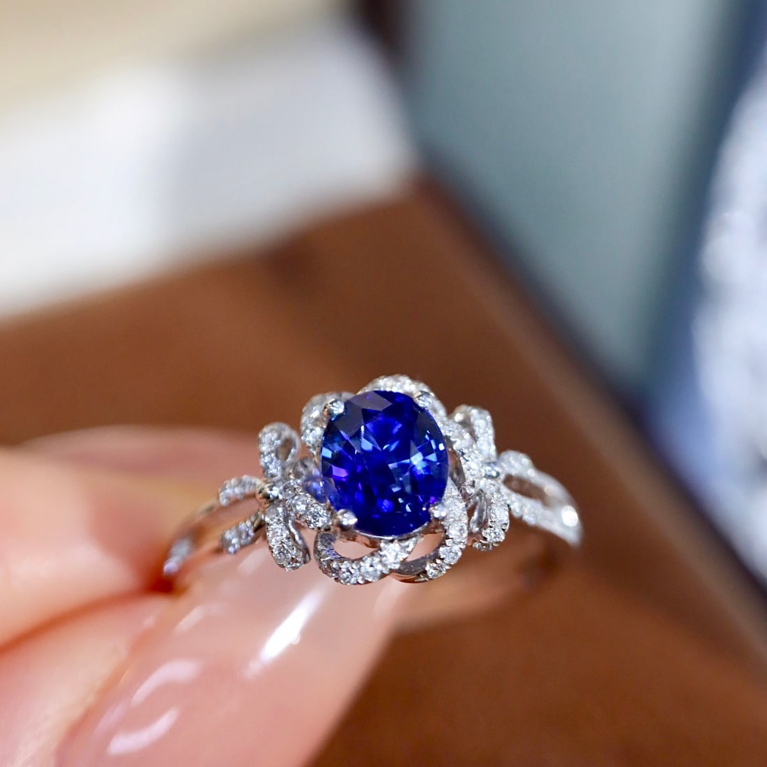 14k Gold 1.20 Ctw Vivid Blue Natural Sapphire & Diamond Ring - 8