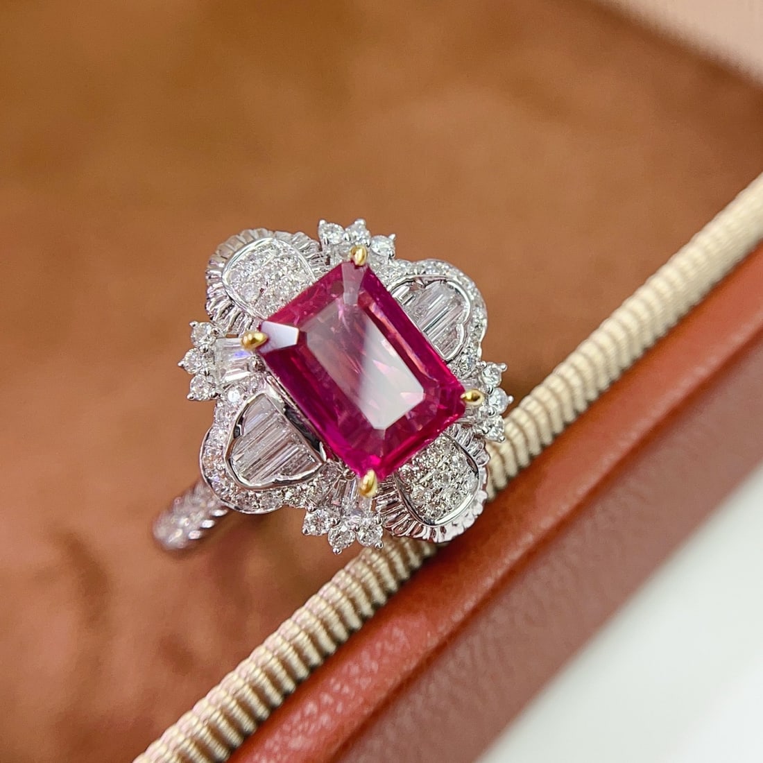 14k Gold 2.66 Ctw Natural Ruby & Diamond Ring - 2