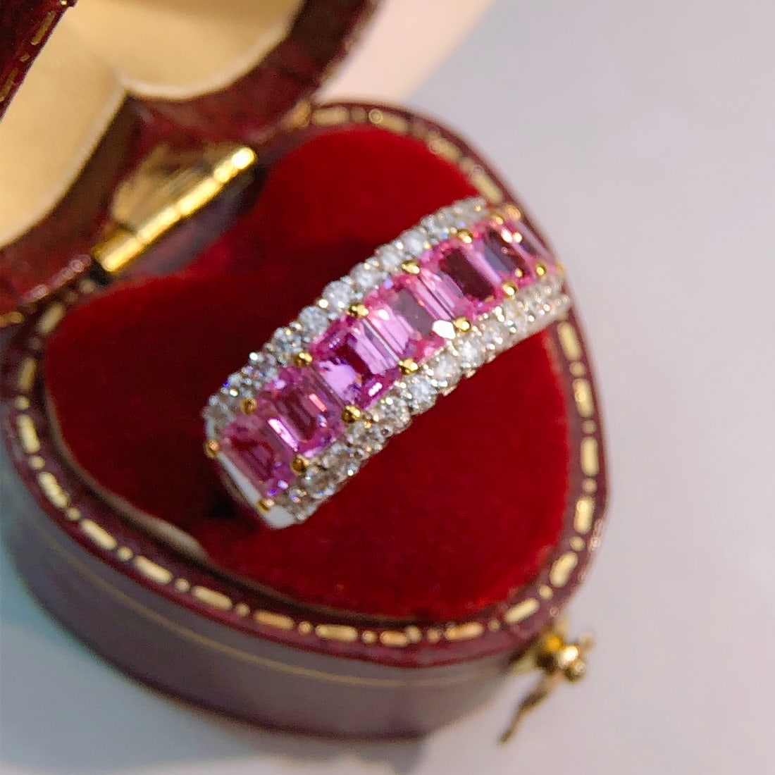 14k Gold 1.9 Ct Natural Padparadscha Sapphire & Diamond Ring - 2