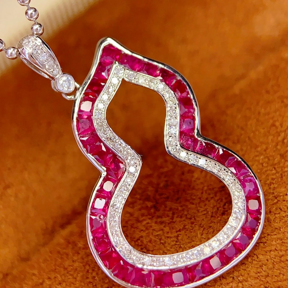 14k Gold 2.5 Ct Natural Ruby & Diamond Pendant( Without Chain ) - 4